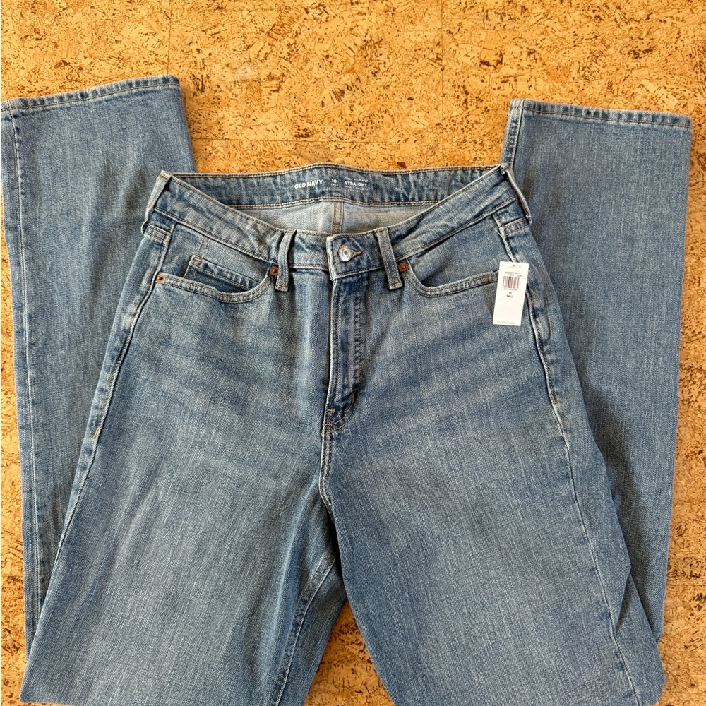 NWT Old Navy Light Blue Straight Leg Jeans